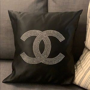Channel slip cover and pillow